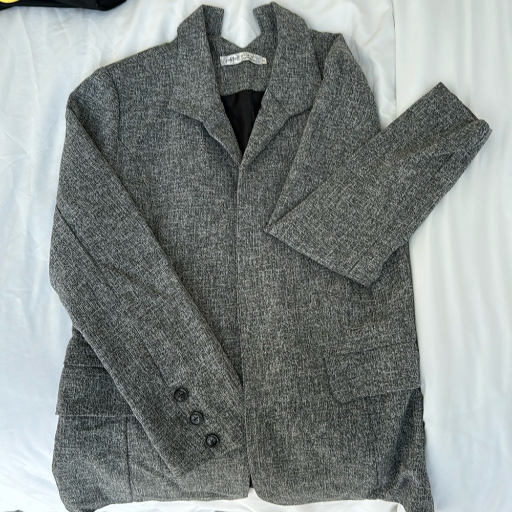 Stylish Blazer Black and White